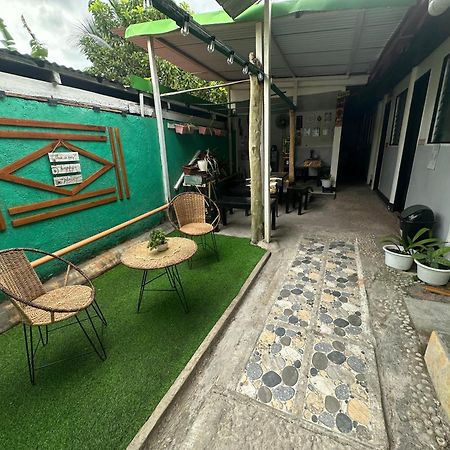 Maui's Place Badian Extérieur photo